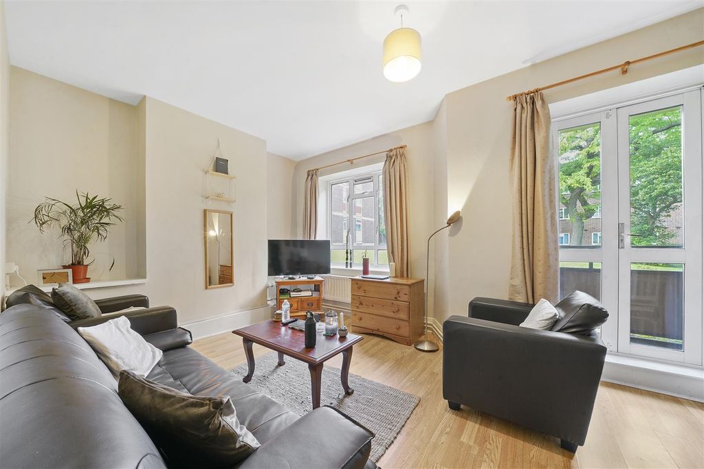 Property photo 2 of 16 Flat 2, Devereux House - Ozmvnfzb5466Pp8d3Iet.Jpg