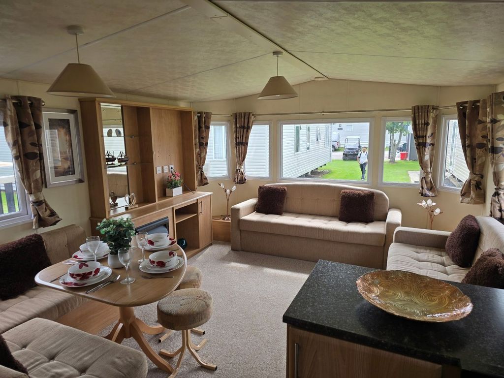 Property photo 1 of 6 Car0022484 - Static Caravan