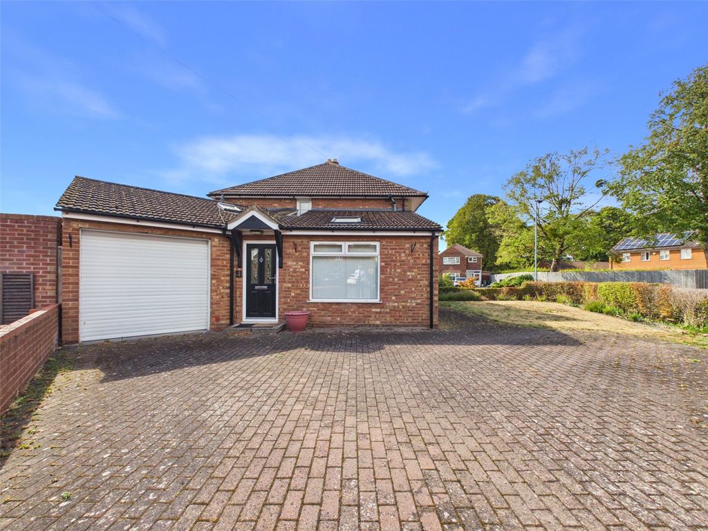 Property photo 1 of 13 Picture No. 02