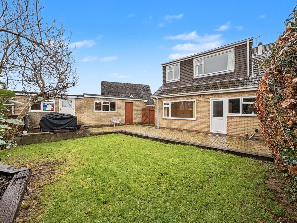 Property photo 2 of 42 4820455