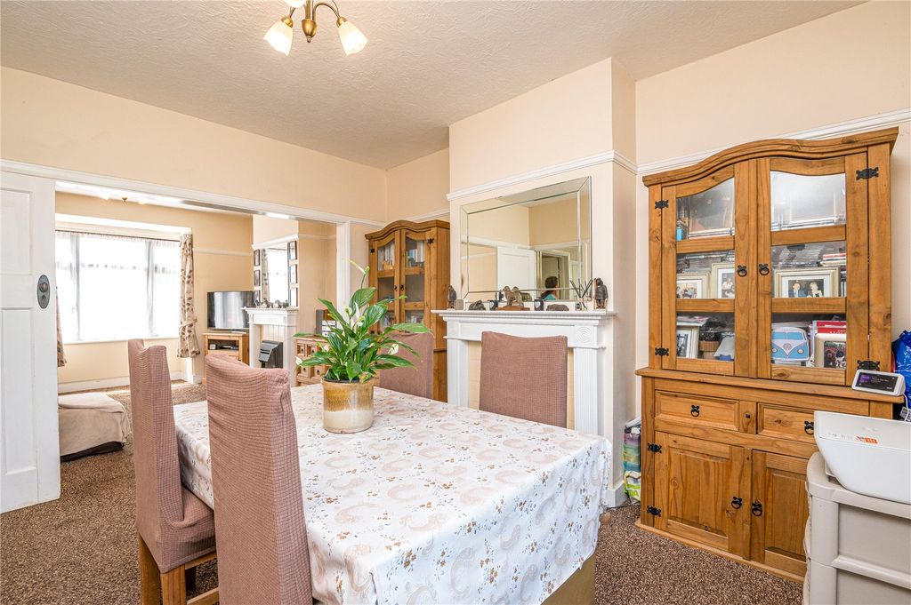 Property photo 2 of 16 Picture No. 07