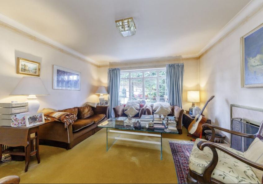 Property photo 2 of 13