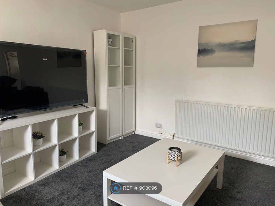 Property photo 1 of 25