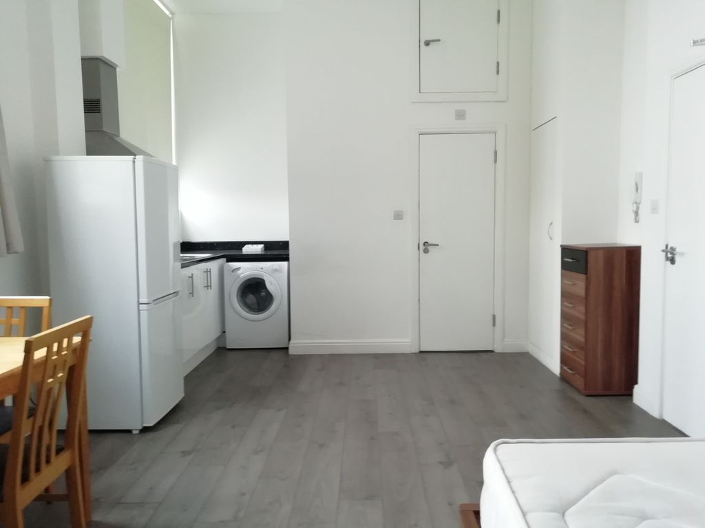 Property photo 2 of 7 Gallery