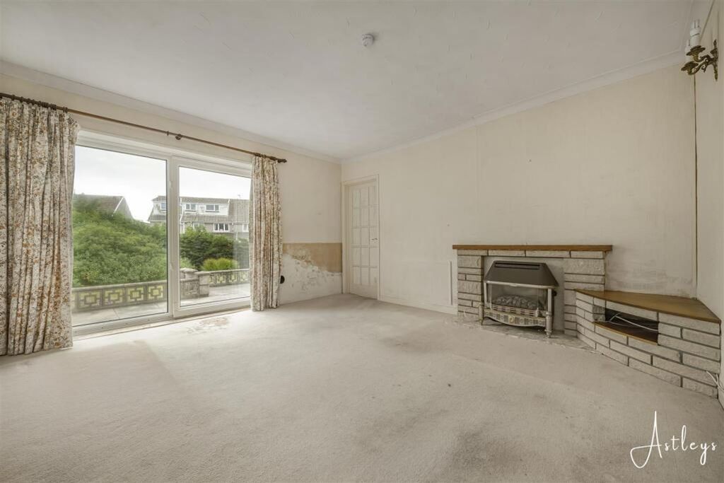 Property photo 3 of 26