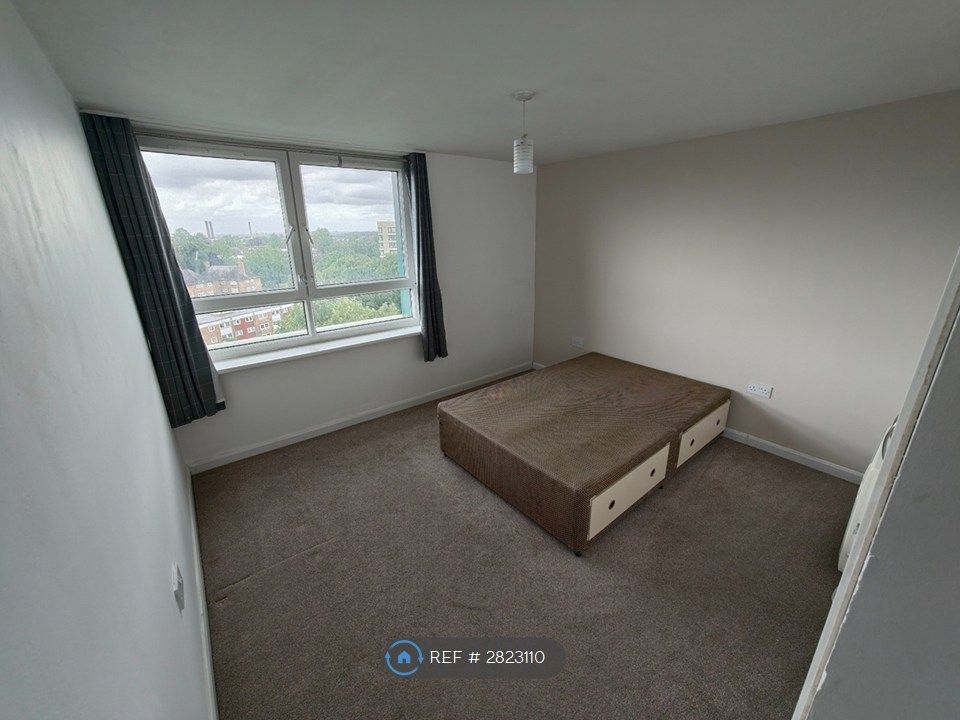 Property photo 3 of 12 Bedroom 2