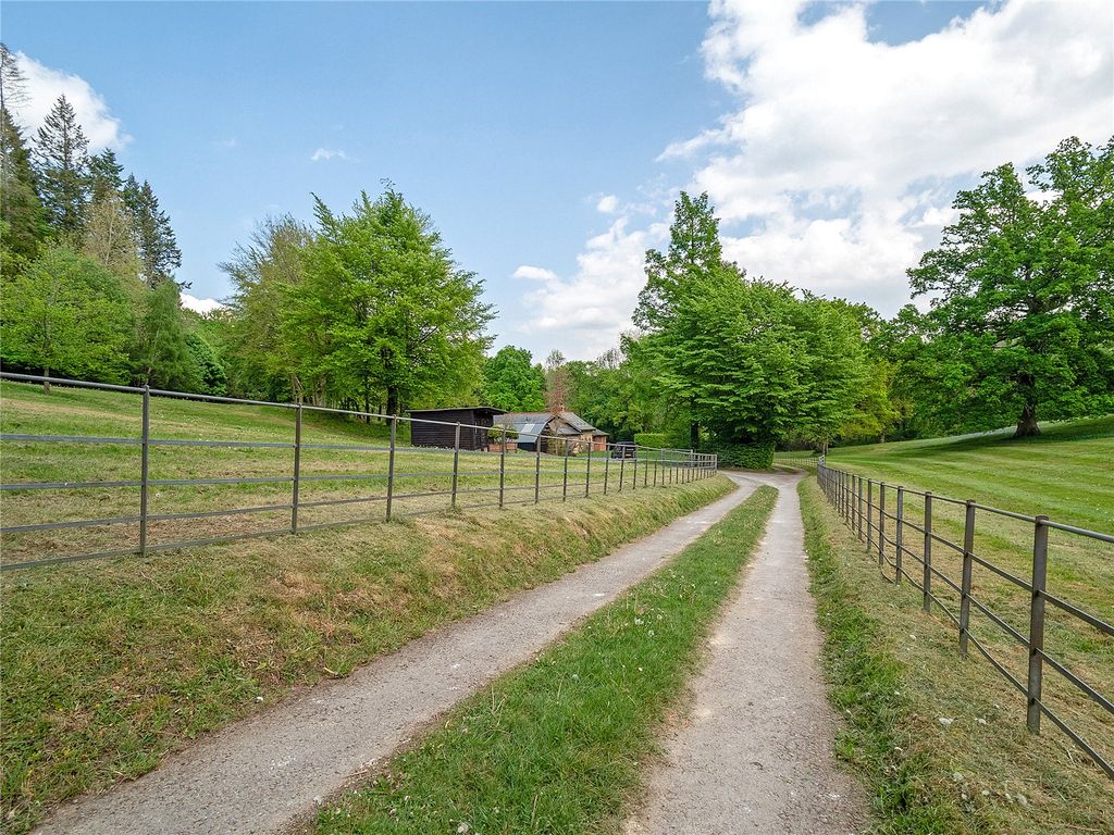 Property photo 2 of 32 Drive