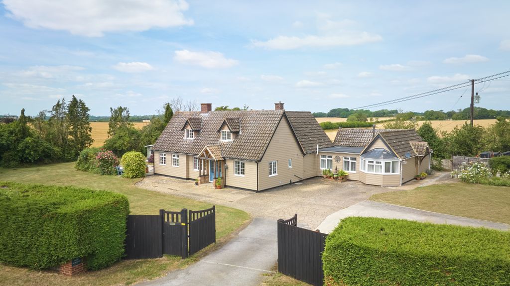 Property photo 2 of 35