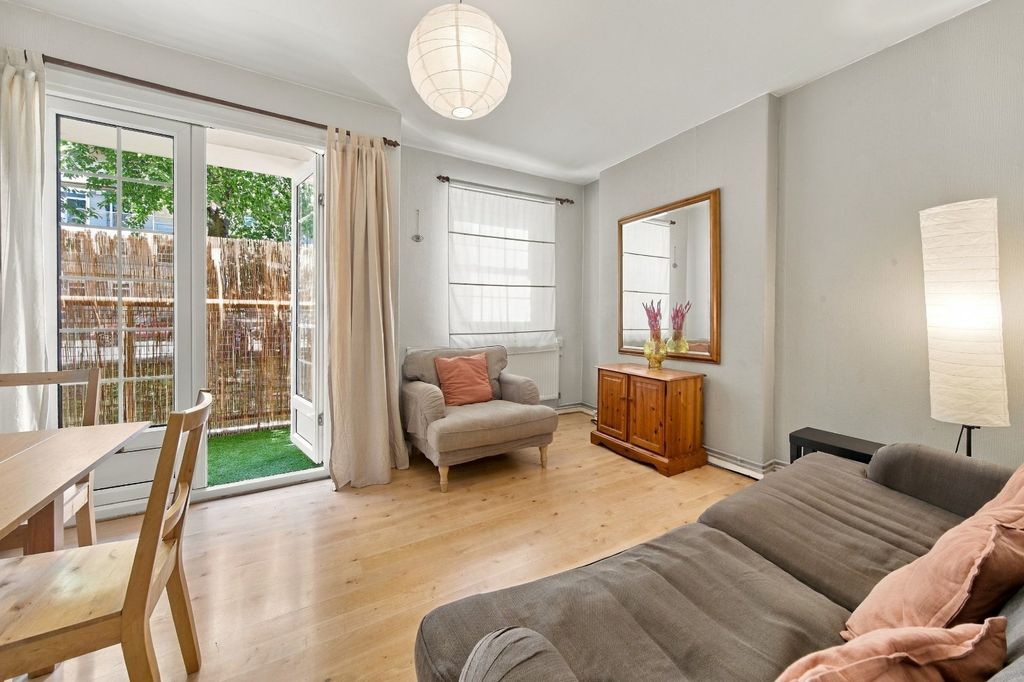 Property photo 1 of 10 Picture No. 05