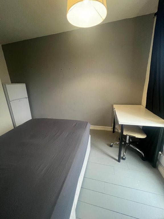 Property photo 2 of 5 Photo 2