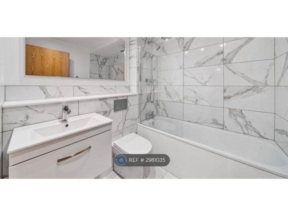 Property photo 2 of 5 Bathroom