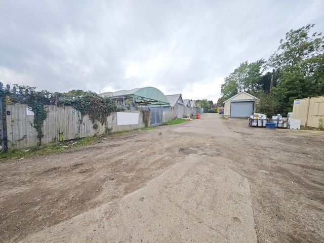 Property photo 3 of 7