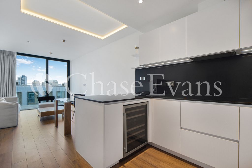 Property photo 2 of 25 Cashmere House, Good