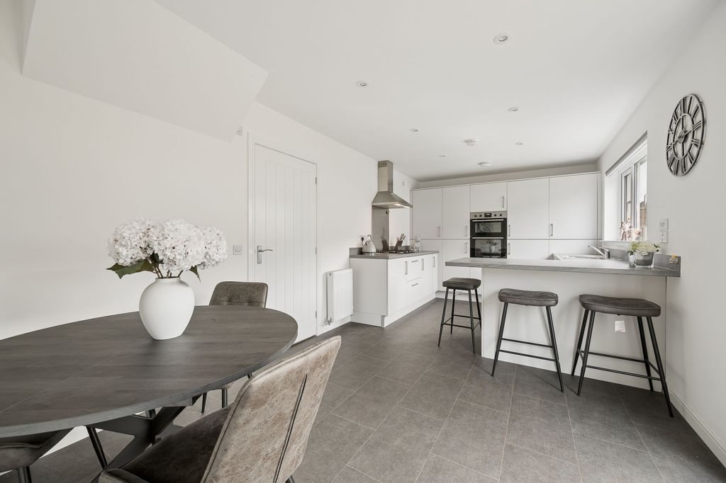 Additional image 9 of 4 bed detached house for saleFairlie Road, Livingston Village EH54