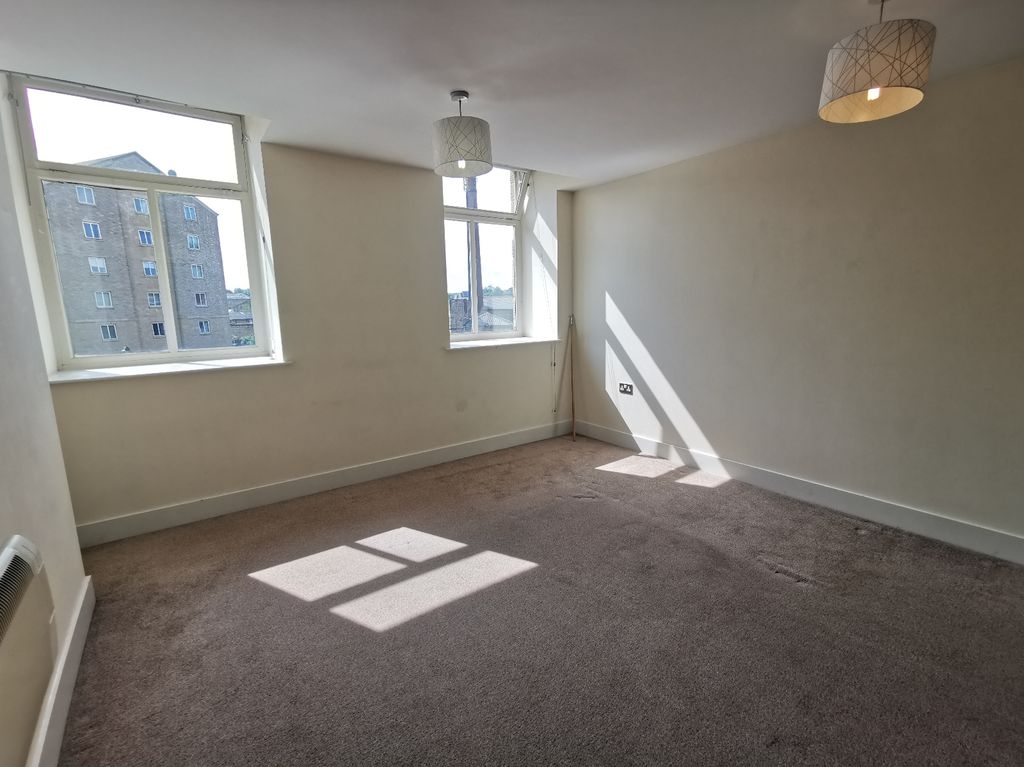 Property photo 3 of 9 0 General