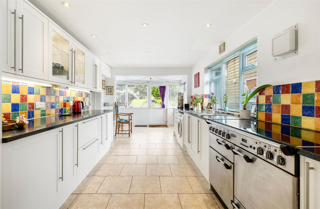 Property photo 3 of 41 0753Cobnashcottage-21.Jpg