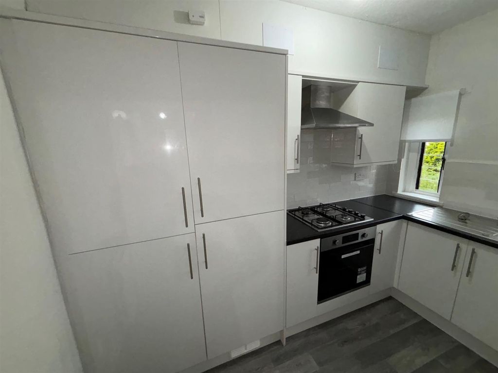 Property photo 1 of 8 3O.Jpg