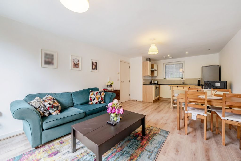 Property photo 2 of 23 1463258-13-6A0B02...