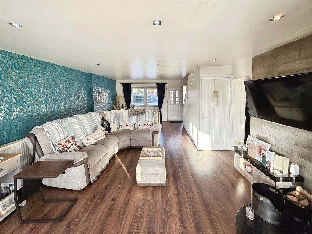 Property photo 3 of 12 Living Room