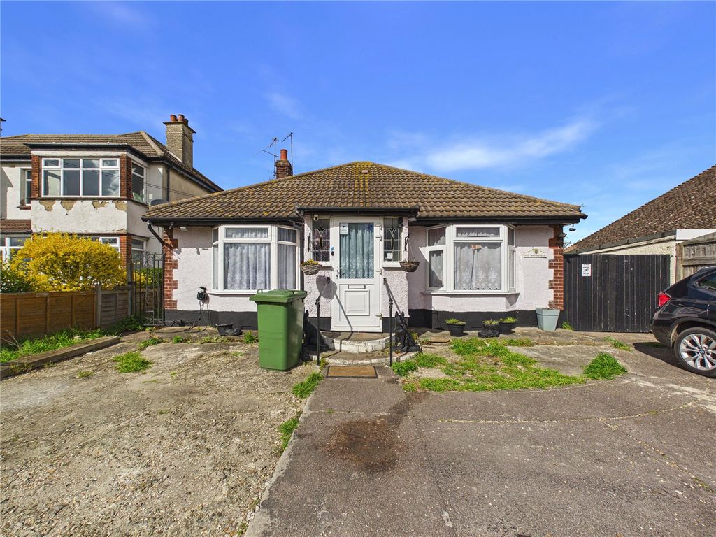 Property photo 1 of 16 Picture No. 04