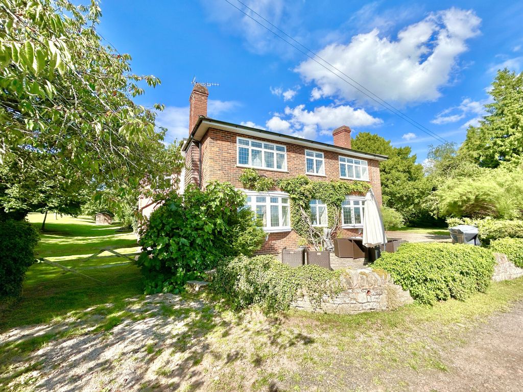 Property photo 1 of 28 20240719_160719821_Ios