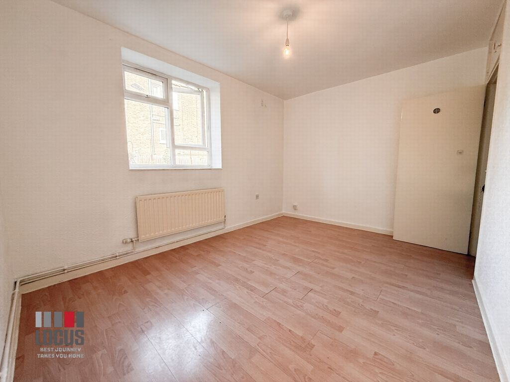 Property photo 3 of 9 Photo 1