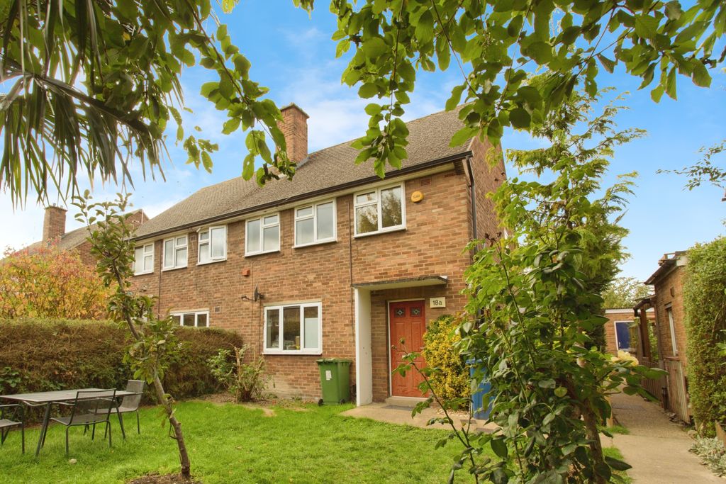 Property photo 1 of 9 View