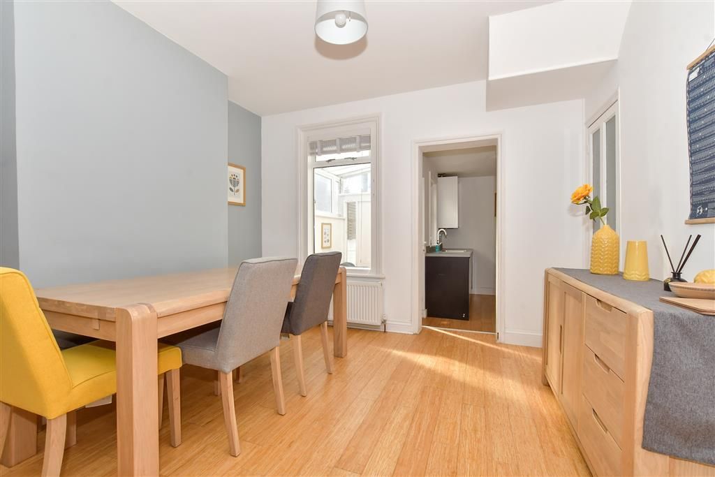 Property photo 3 of 12 Dining Area