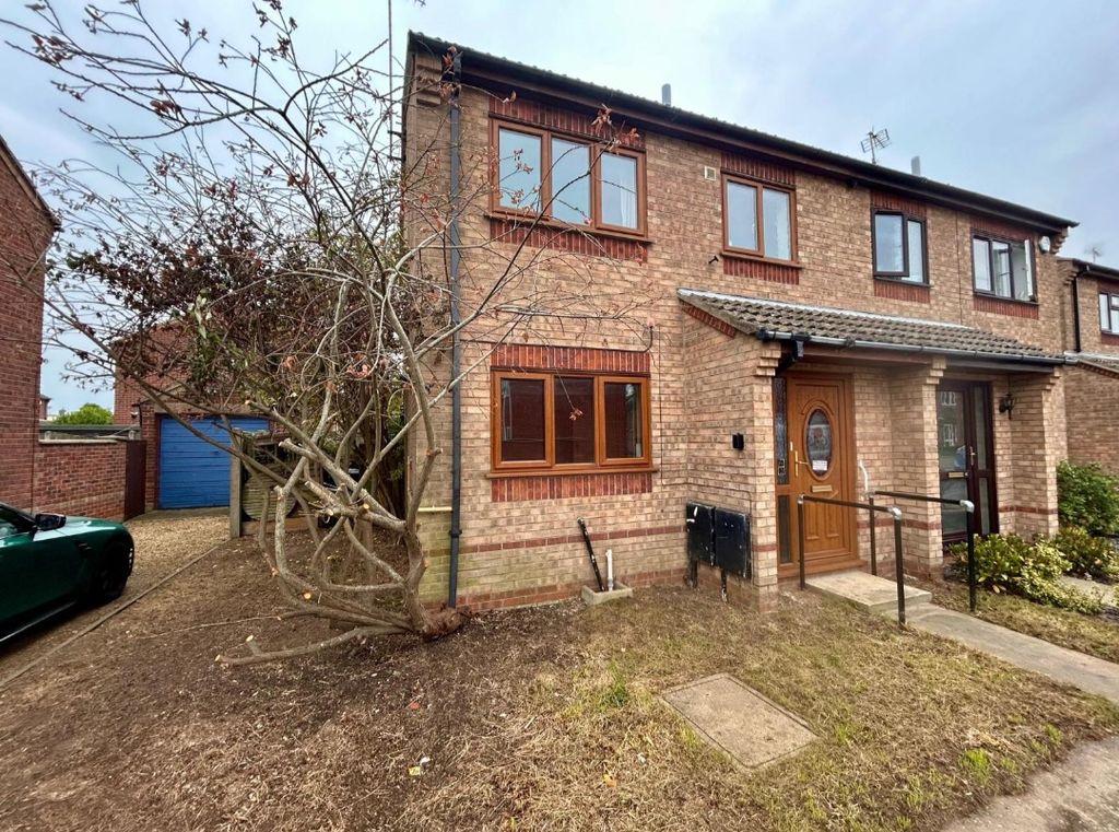 Property photo 1 of 3