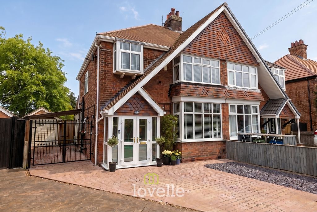 Property photo 1 of 39