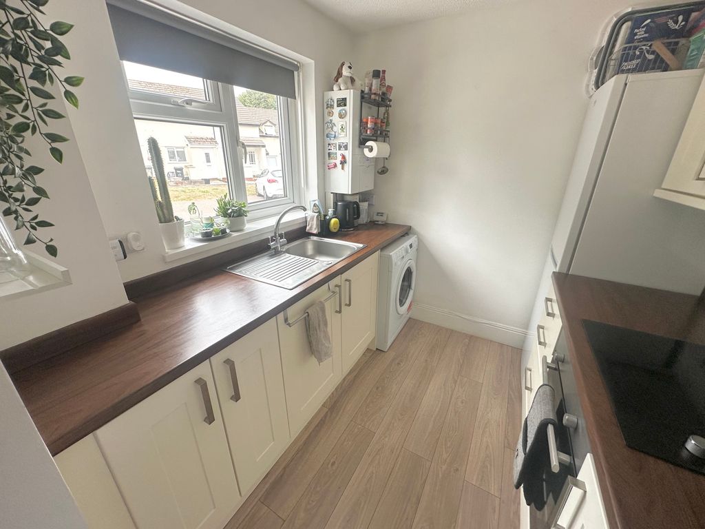 Property photo 3 of 8 Img_8557