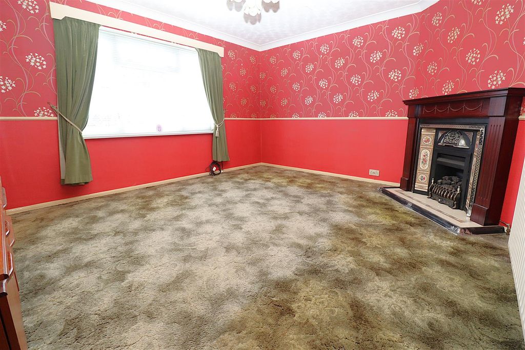 Property photo 3 of 17 Img_8949.Jpg