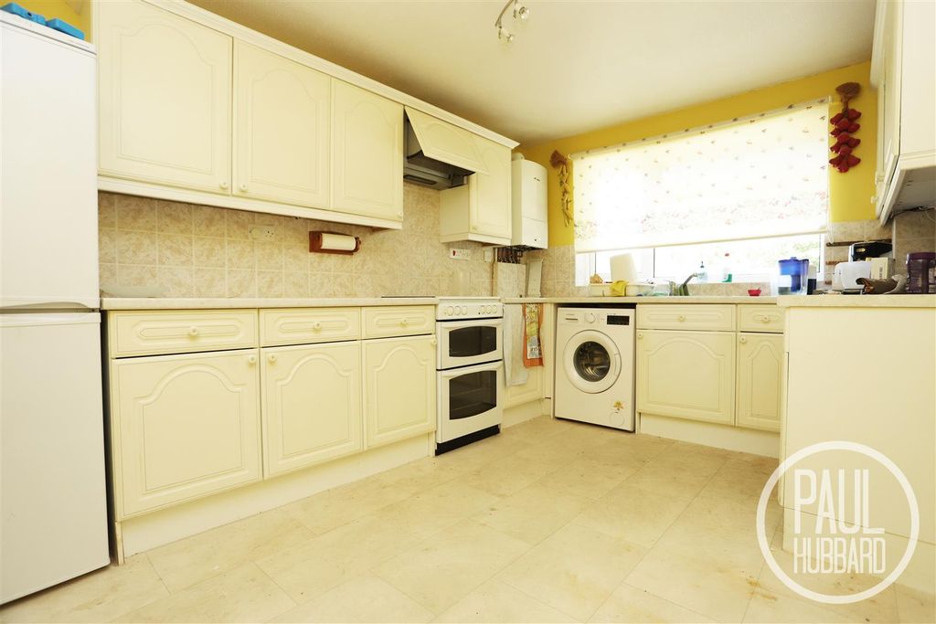 Property photo 3 of 11 Img_2762.Jpg