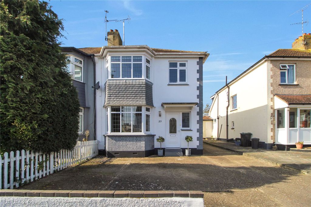 Property photo 1 of 18 Picture No. 12