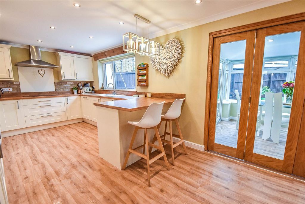 Property photo 2 of 30 Cp4_2379-2.Jpg