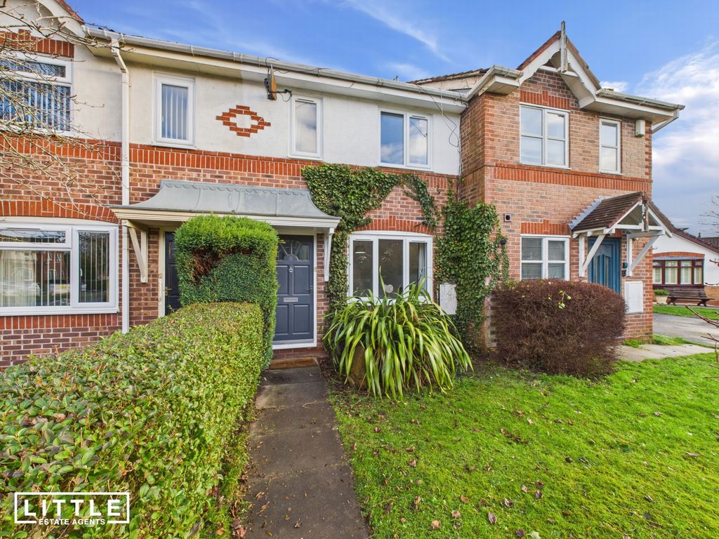 Property photo 1 of 17 Photo 7