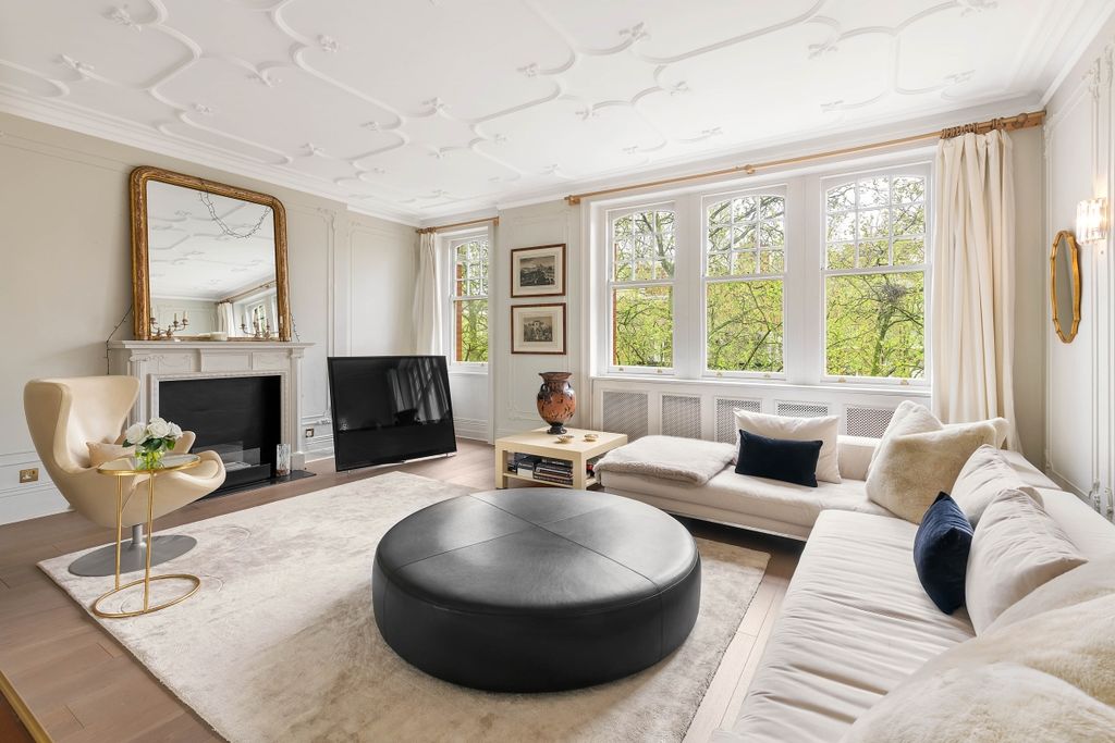 Property photo 2 of 10 Awinship-8830-01-...