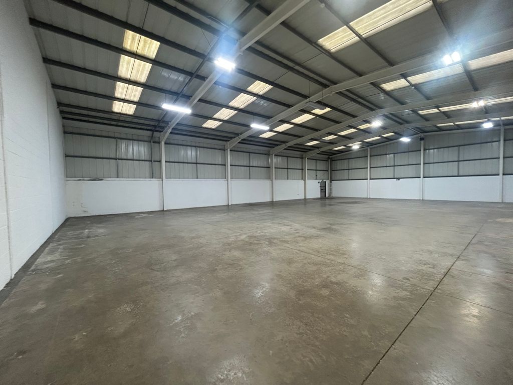 Property photo 2 of 4
