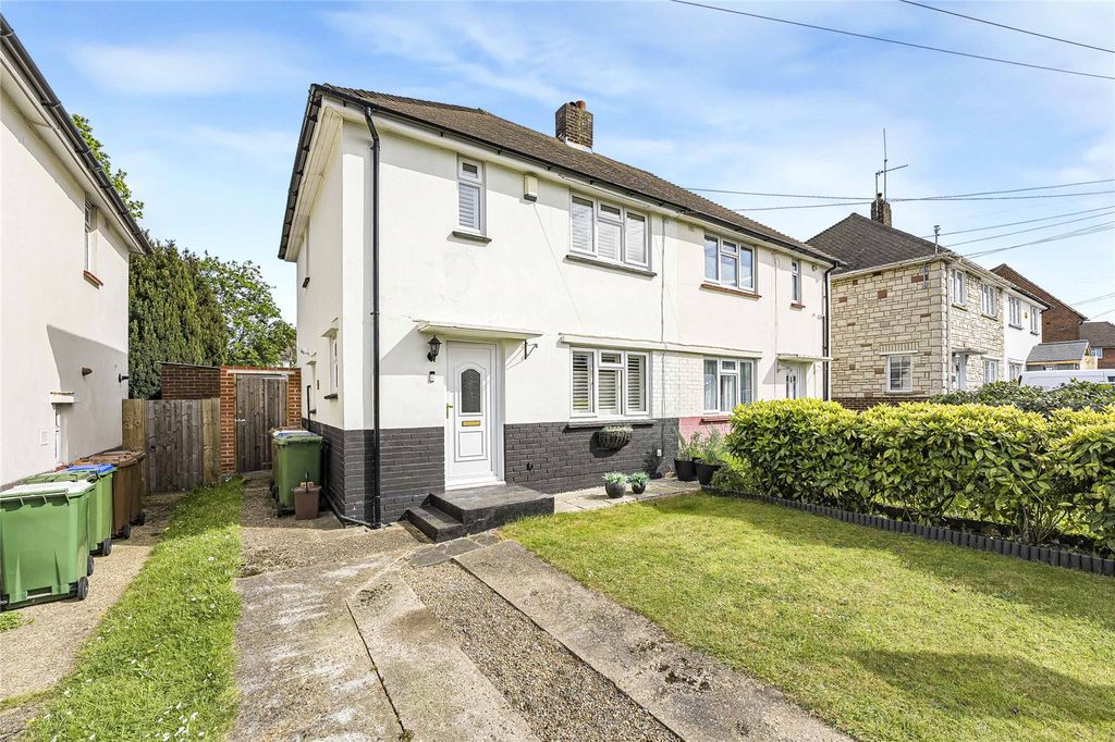 Property photo 1 of 15 External