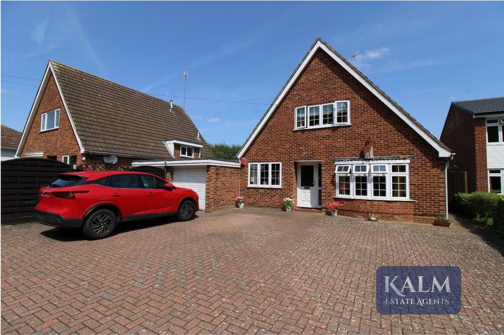 Property photo 1 of 39 Front