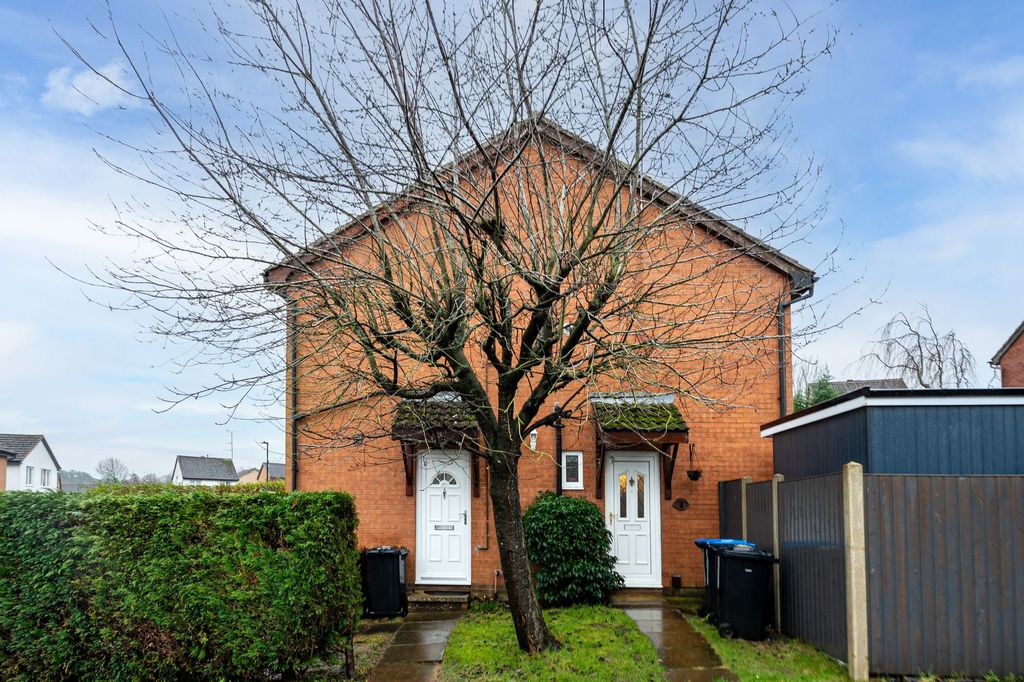 Property photo 1 of 8