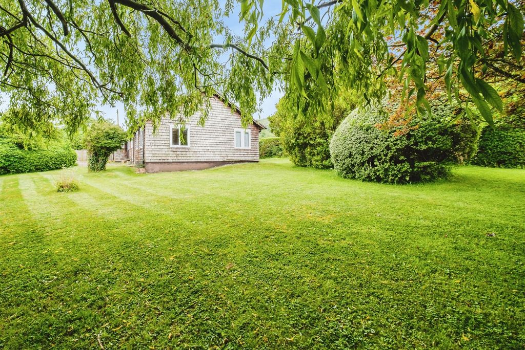 Property photo 2 of 26 Pbox-Img.Jpg