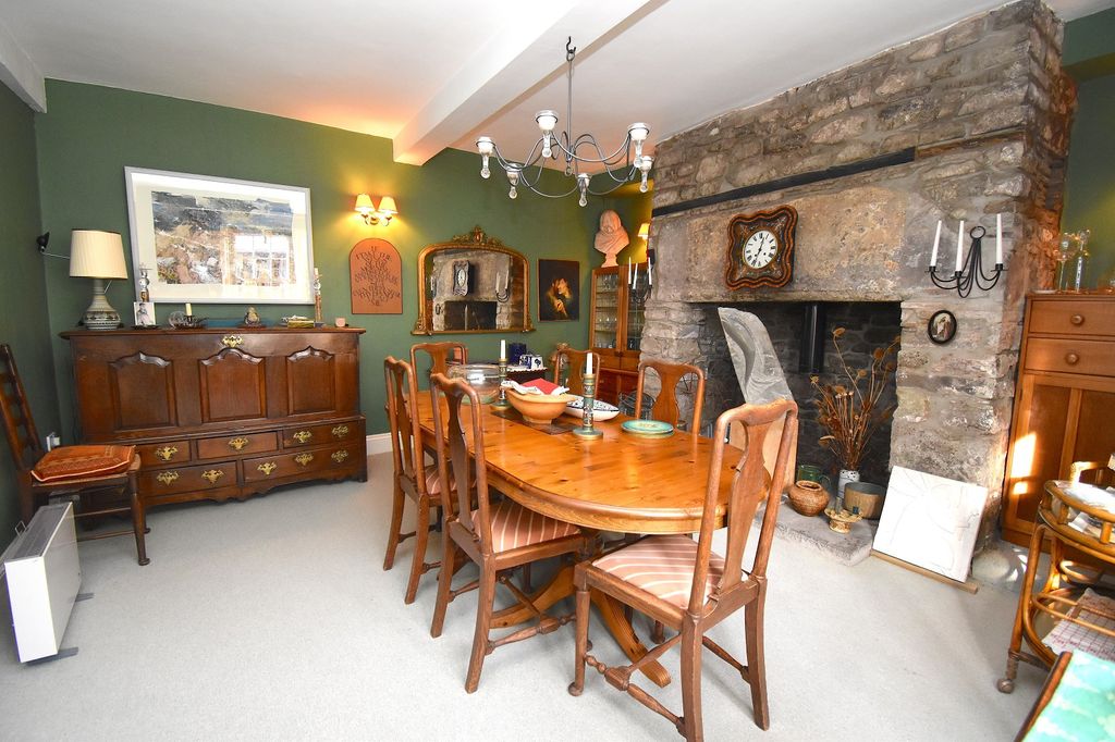 Property photo 2 of 21 Not Specified