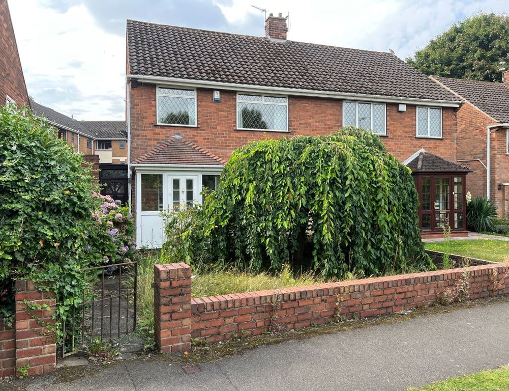 Property photo 1 of 2