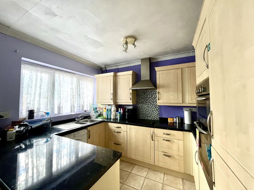 Property photo 3 of 10 Not Specified