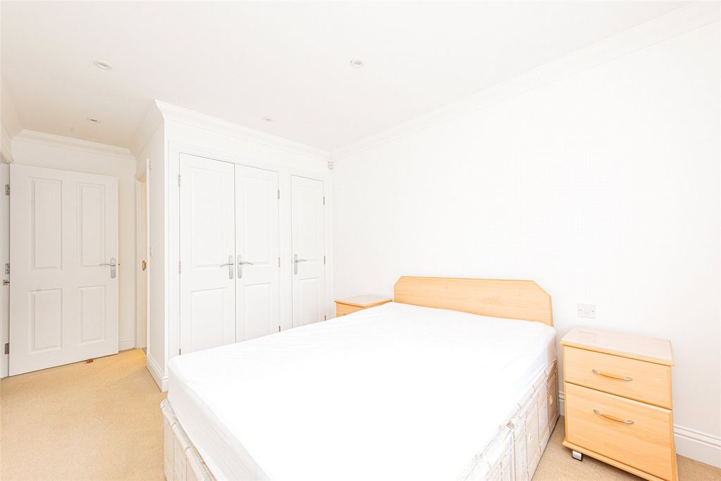Property photo 3 of 9 Picture No. 08