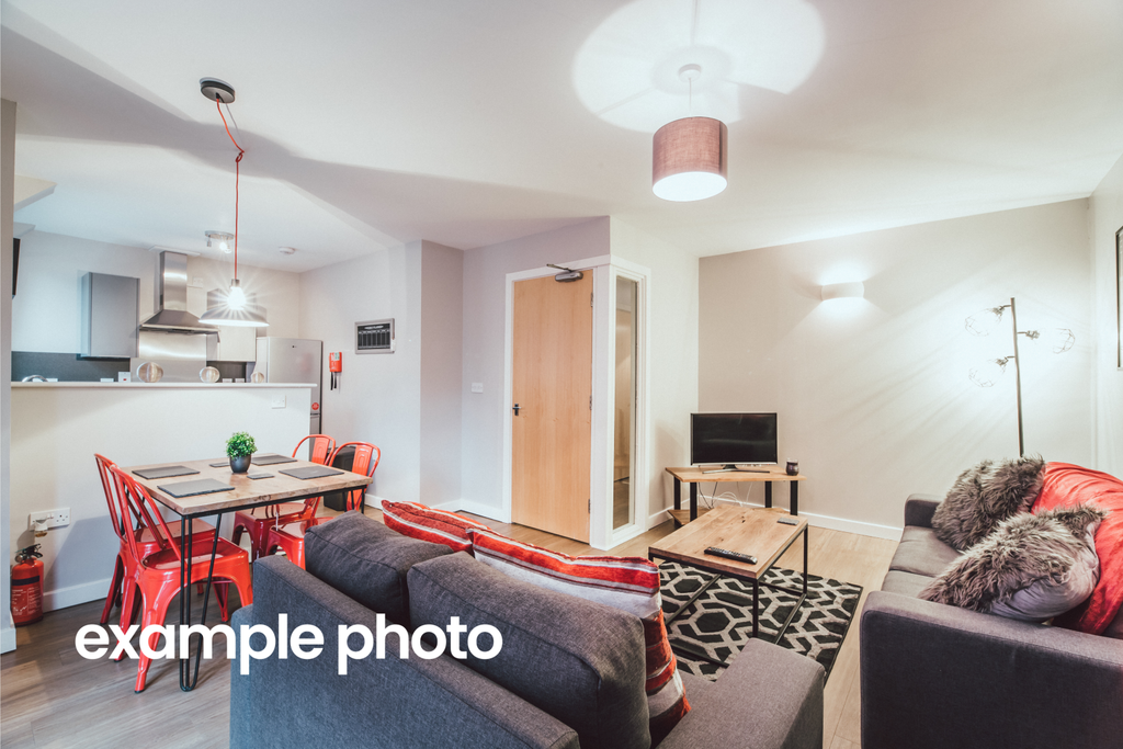 Property photo 1 of 7 Photo 0