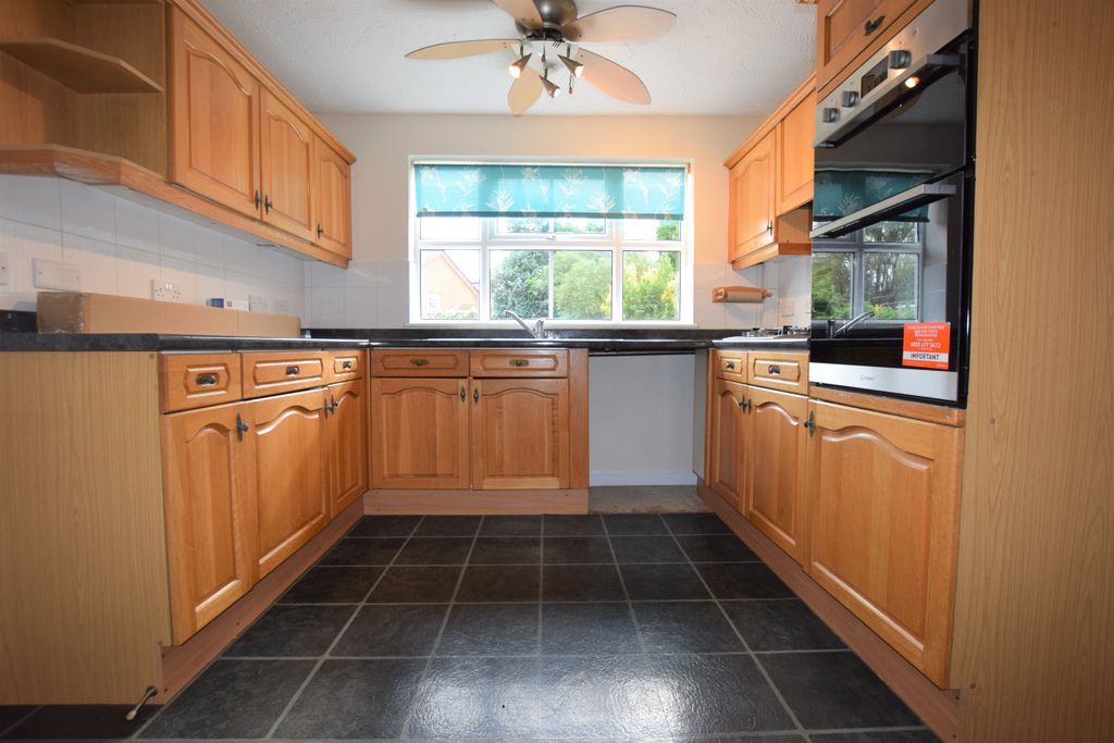 Property photo 3 of 20