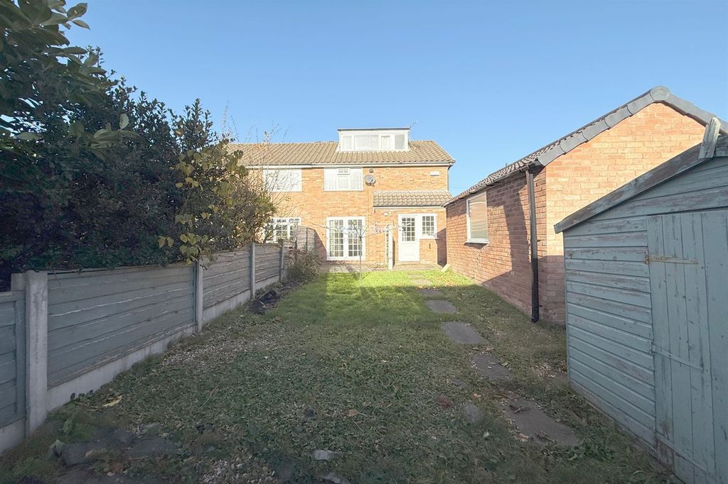 Property photo 2 of 15 Rear Garden