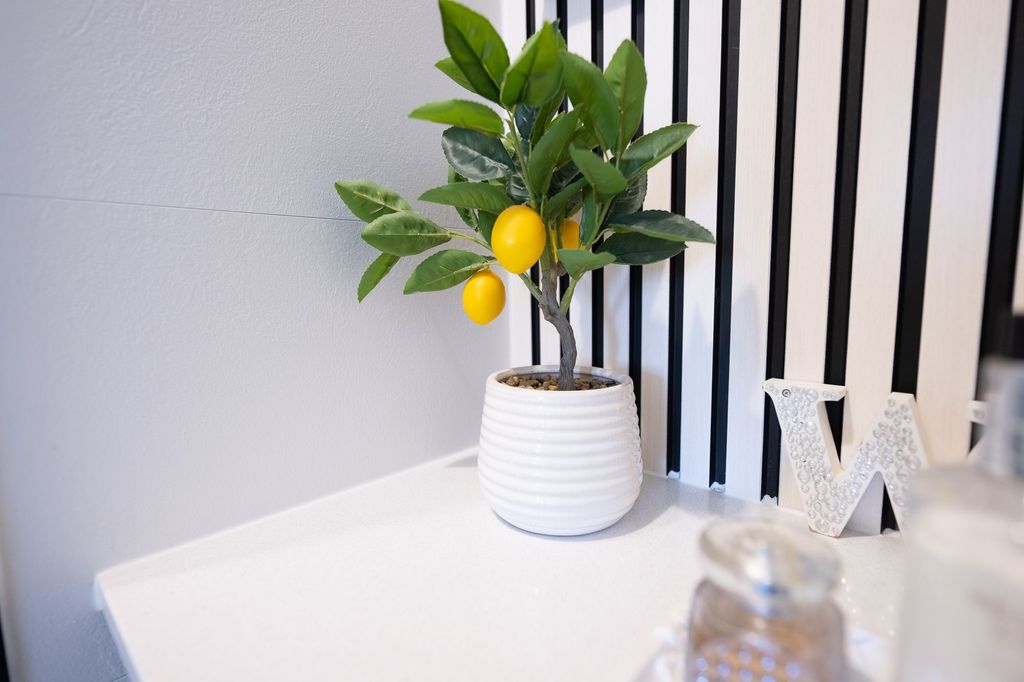 Additional image 22 of 3 bed end terrace house for saleHollybush Lane, Port Glasgow PA14